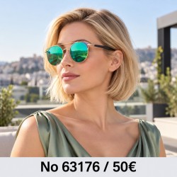 Γυναικεία γυαλιά ηλίου 63176 με χρυσαφί σκελετό και πράσινους τιρκουάζ φακούς καθρέφτη — φορεμένα από μοντέλο, λήψη 3