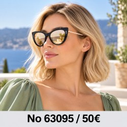 Γυαλιά ηλίου 63095 Cat Eye Μαύρα με Χρυσό Καθρέφτη — φορεμένα από μοντέλο, λήψη 3
